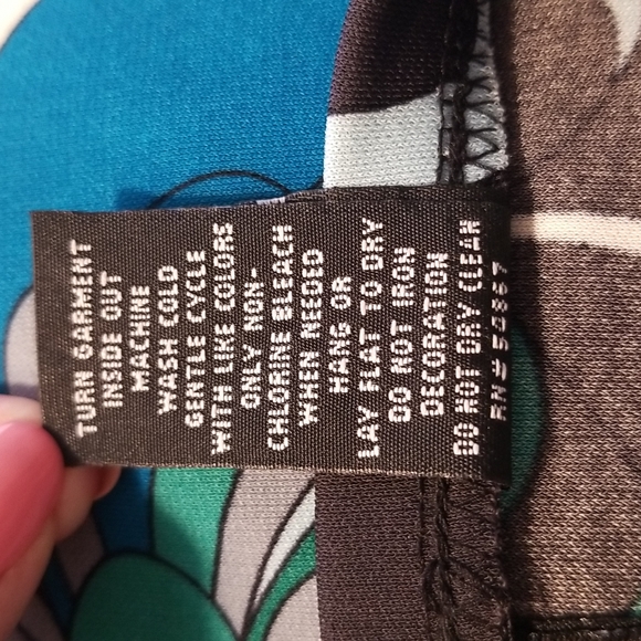 New York & Company Black/Teal/Green Printed Skirt - Picture 4 of 7